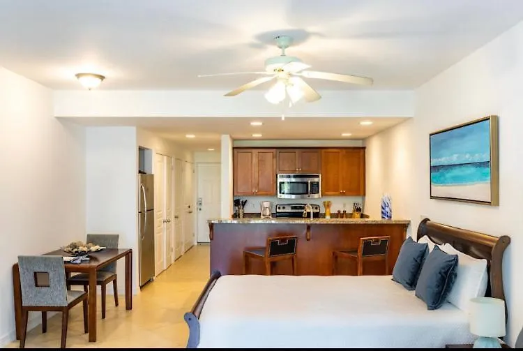 La Vista Azul - Lovely Spacious Condo Close To Grace Bay - Free Wi-Fi Turtle Cove 0*,  Turks And Caicos Islands