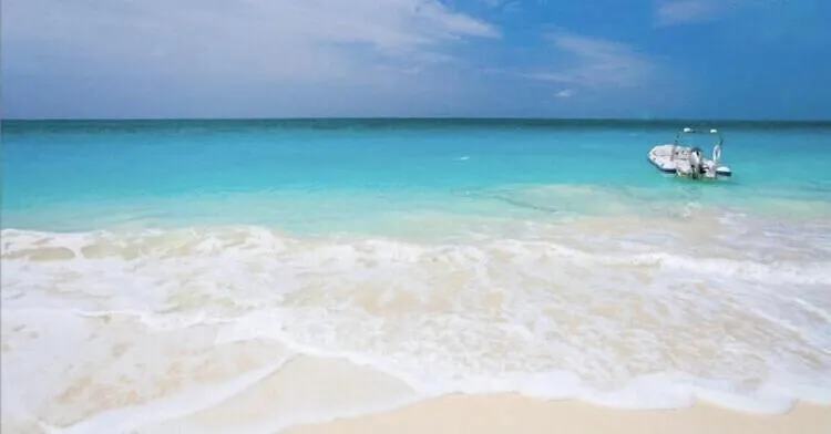 La Vista Azul - Lovely Spacious Condo Close To Grace Bay - Free Wi-Fi Turtle Cove 0*,